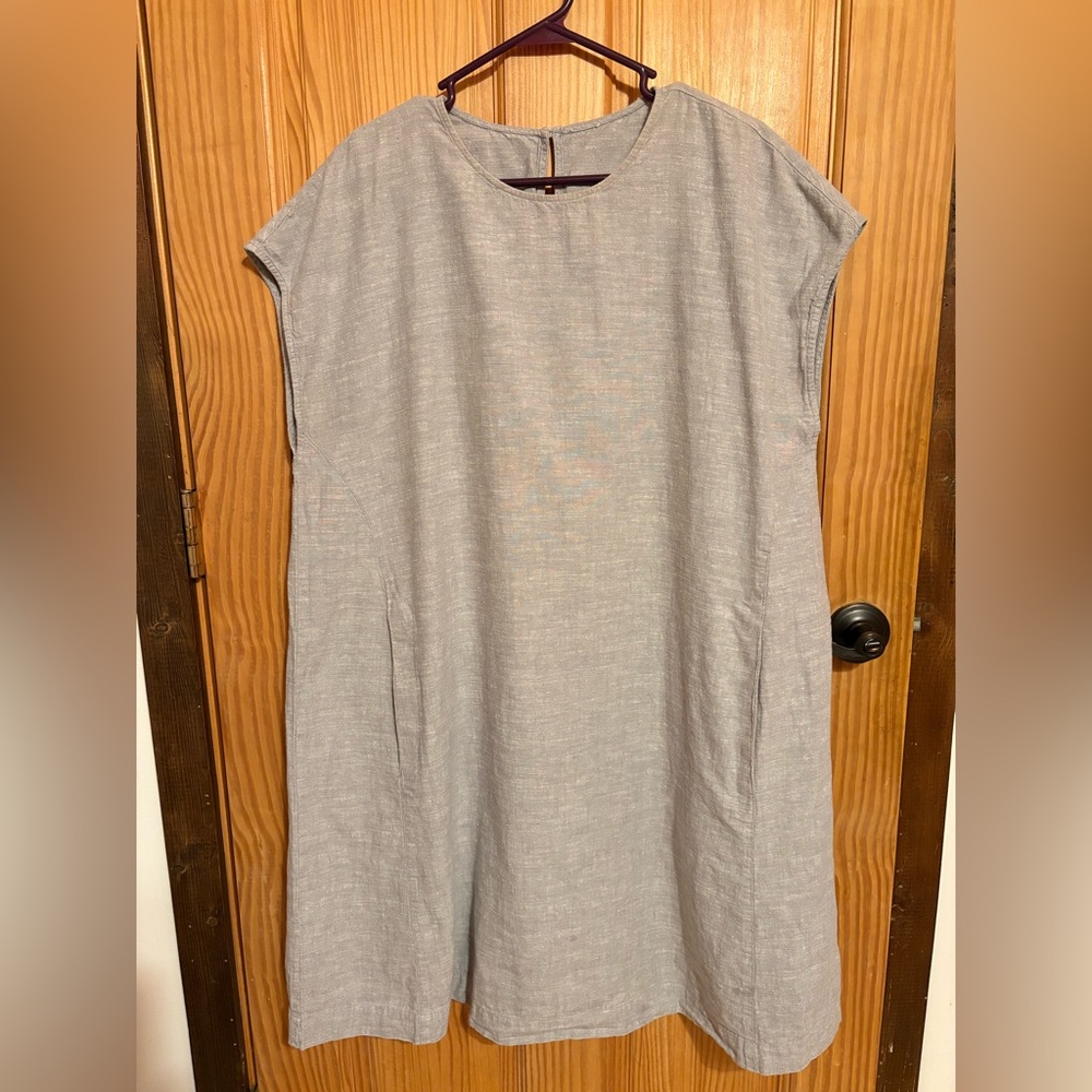 Eileen Fisher sleeveless shift dress • hemp organic cotton gray